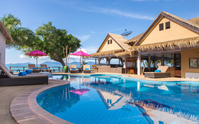 Отель Adarin Beach Resort