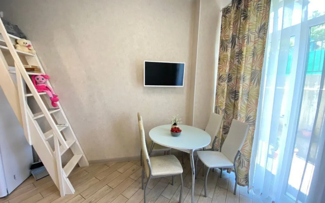 Na Fermerskom Pereulke 2/1 Flat