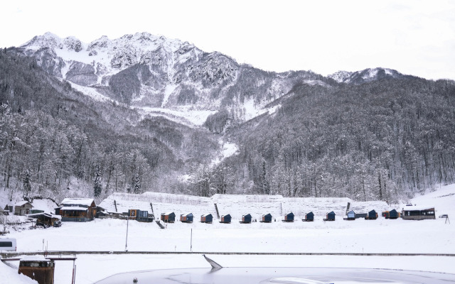 Глэмпинг Эндемик