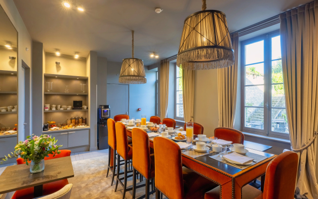 Отель Ligaro - Jarnac