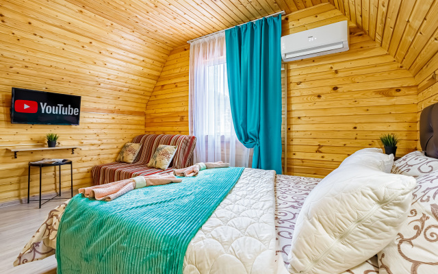 Semeyny Zagorodny Klub Otdykha Agoy-Shale Private house