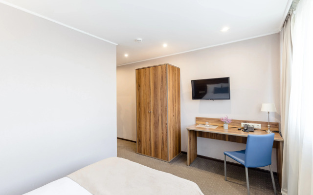 Hotel Mayak