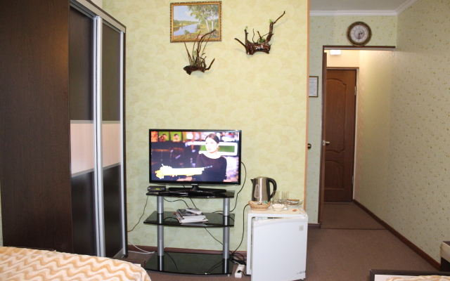 U Druzej Guest House