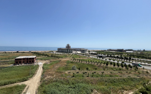 Квартира с Шикарным Видом на Море и Аллею