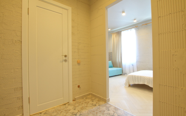 Апартаменты Милли Хаус, Набережная Кабан