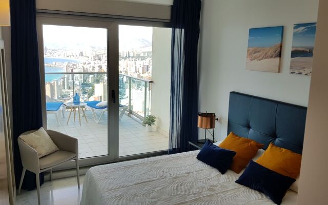 Torre Lugano - Benidorm Sky Apartments