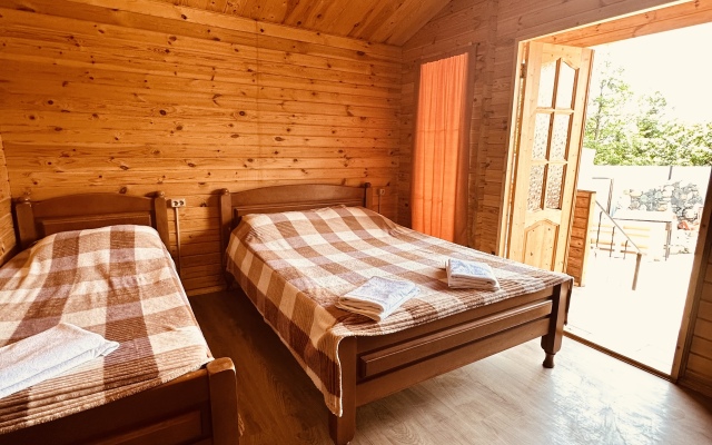 Domiki Naberezhnaya Viktoriya 100 m ot morya Guest House
