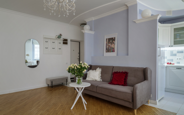 Квартира 2к VEROM рядом с ЖД Вокзалом и парком Орленок