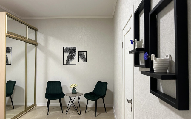 Na Internatsionalnoy 3/1 Apartments