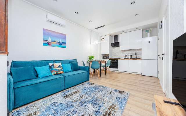 Uyutny Taunkhaus U Morya Flat