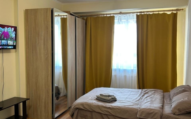 Na Chekhova 4 Flat