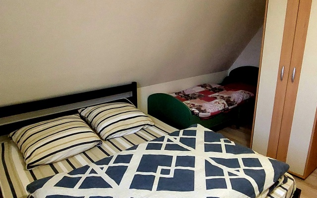 Na Beregu Ozera s Vmestimostu 18 Chelovek Private House.