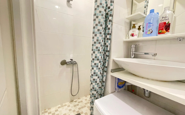 Na Ulitse Lyotchika Ulyyanina 7 Flat
