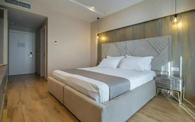 Курортный отель Brilliant Spa