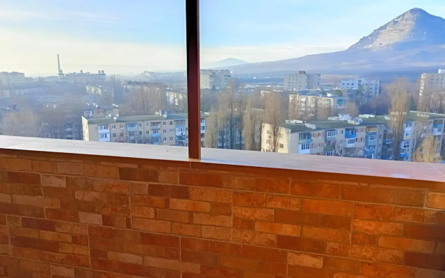 Apartments v Mineralnykh Vodakh s Vidom na Zmeyku