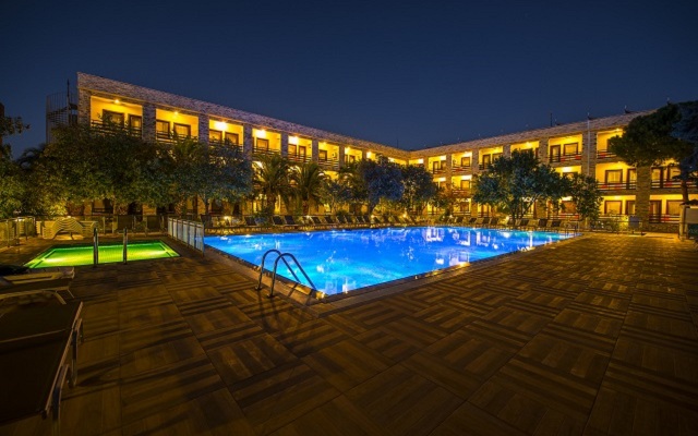 IRIS Hotel&Spa