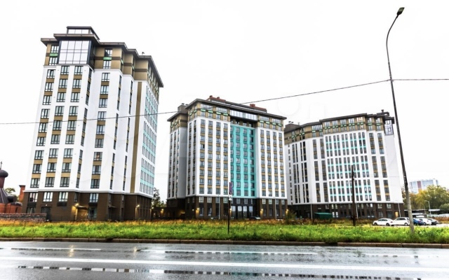V apart-otele Nachalo u st.m. Lomonosovskaya Flat