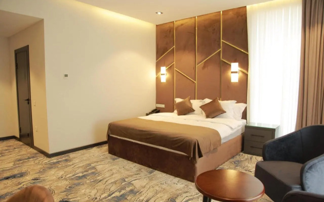 Отель Unique Airport