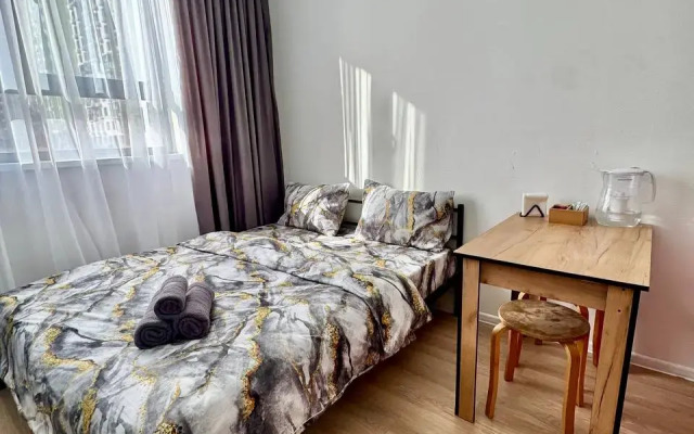 Квартира Life Apartments