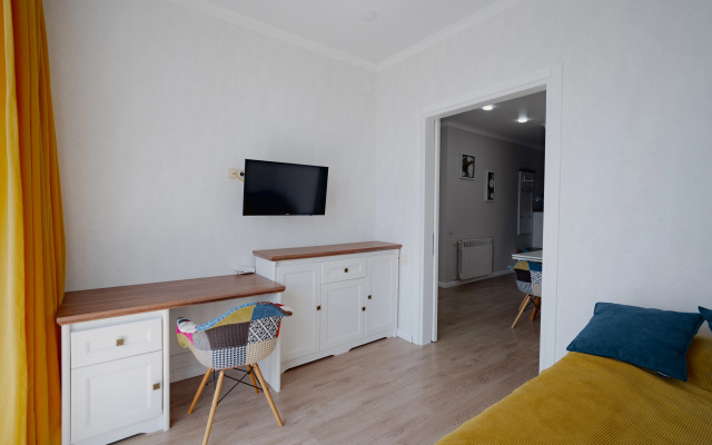 Yevrotreshka Batumi Guru Apartments