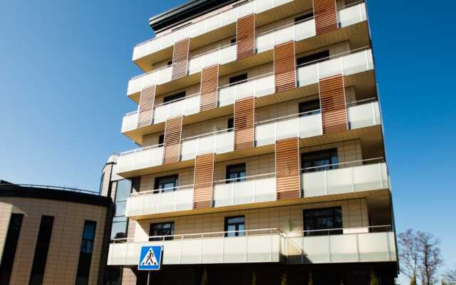 Raushen Prestige S Vidom Na More
