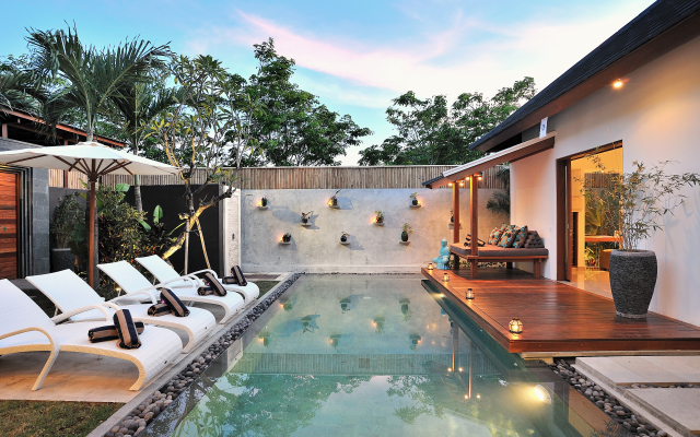 Flores Villa