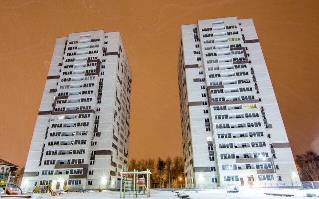 Na Geologorazvedchikov 44A - 46 Apartments