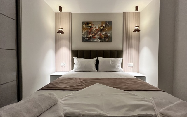 Modern City Center Saryan Str Apartments
