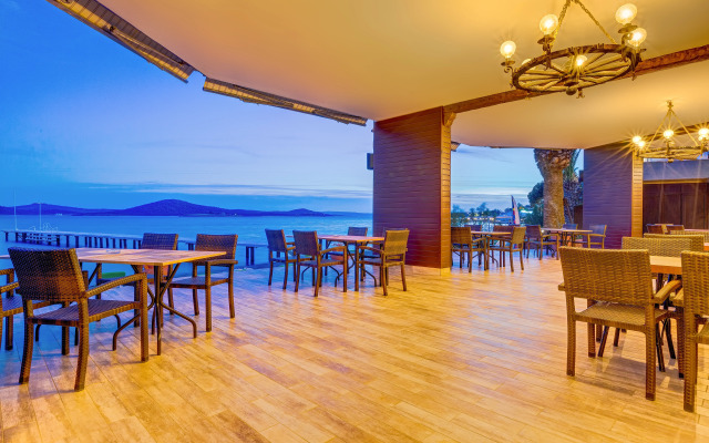 Cunda Hotel