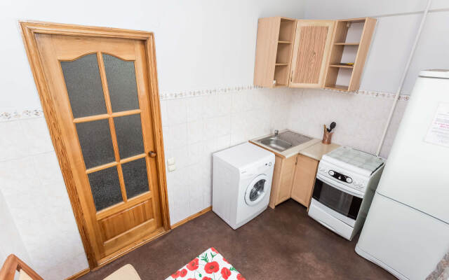 Na Prospekte Nazarbaeva Flat