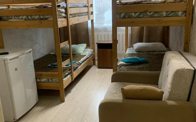 Kedr Hotel na Metallurgov