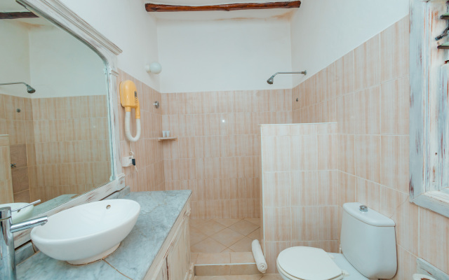 Twiga Beach Resort & Spa