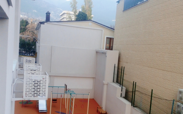 Апартаменты Стильные в новом комплексе Арт-Ялта в центре с паркингом