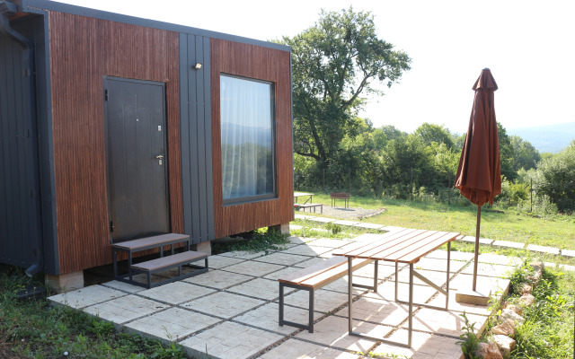 NB Glamping