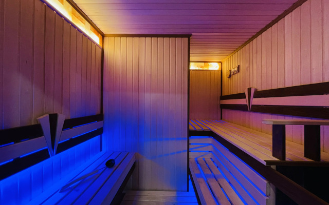 S Basseynom I Baney Villa