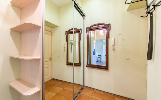 Апартаменты на Свечном 5