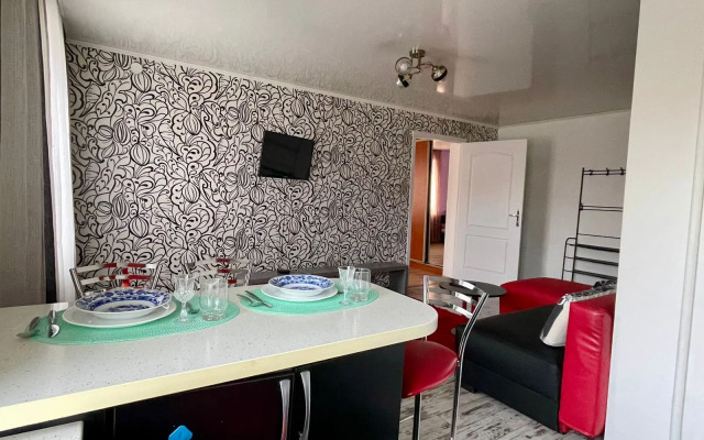 Квартира Цвета мак