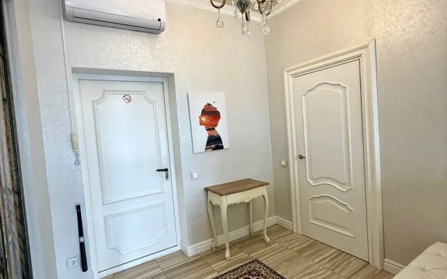 Апартаменты VipHouse Верхнеторговая Площадь