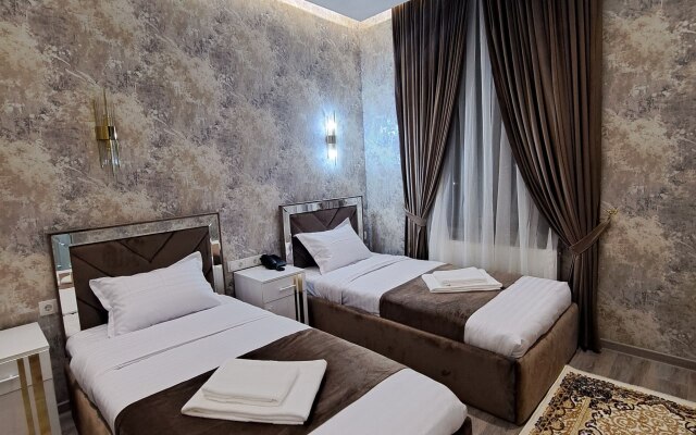The Afrosiyob Ok Hotel