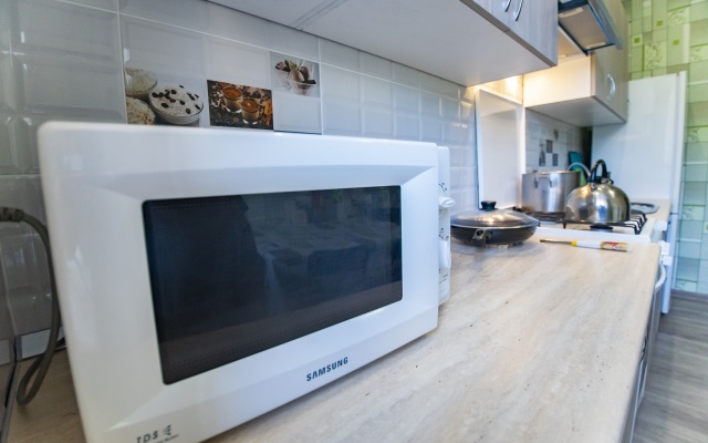 Prostornye trehkomnatnye apartamenty v kurortnoy chasti Zheleznovodska