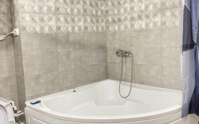 Апартаменты Евродвушка в центре Домбая