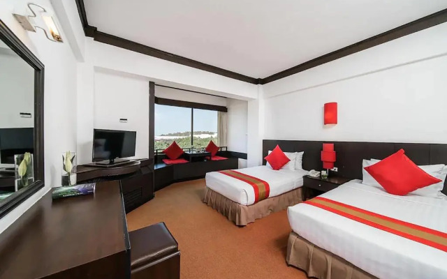 Mountain Beach Resort & Convention Center