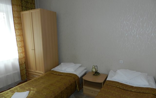 Hotel Gubernskij