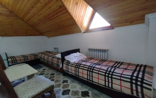 Zhaysan-Krylyya Guest House