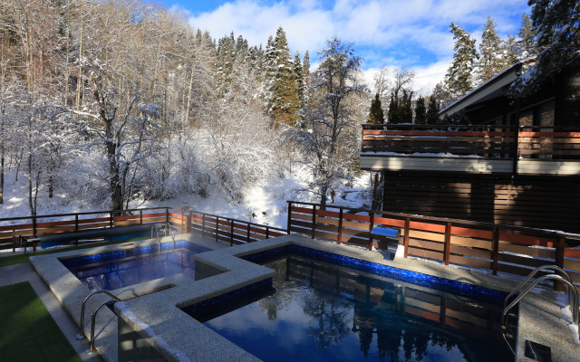 Mairi Park Hotel