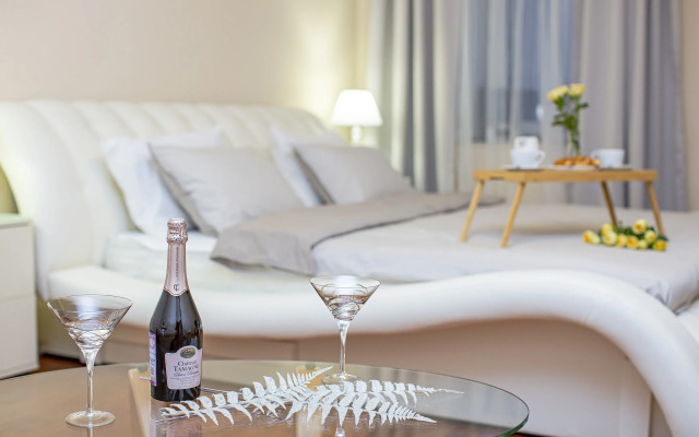 Апартаменты 4BR Apartment Next to St Isaak Cathedral