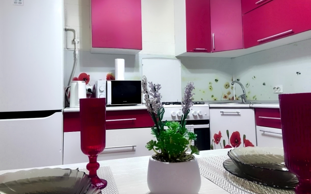 Квартира Дом 89 2комн в Мирном 2/4