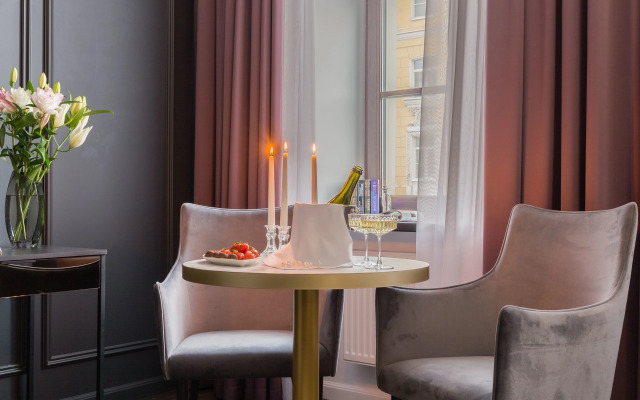 Апартаменты на Подъездном Переулке 13