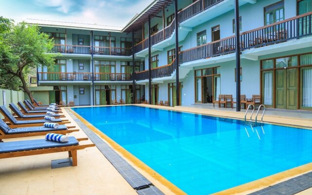 Fresco Water Villa Hotel