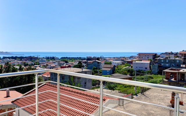 Апартаменты LuxApart Monte